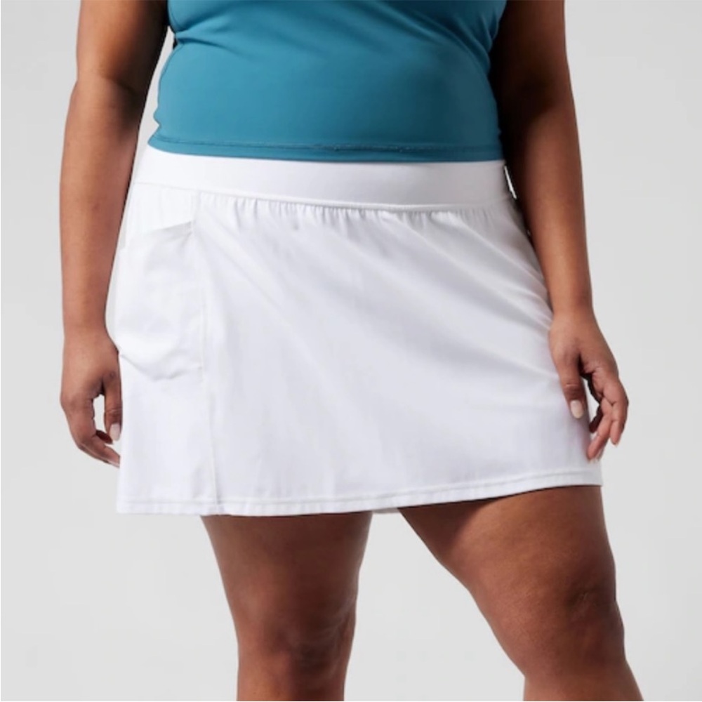 Athleta Salutation Stash Pocket 14.5” Skort White Size XS